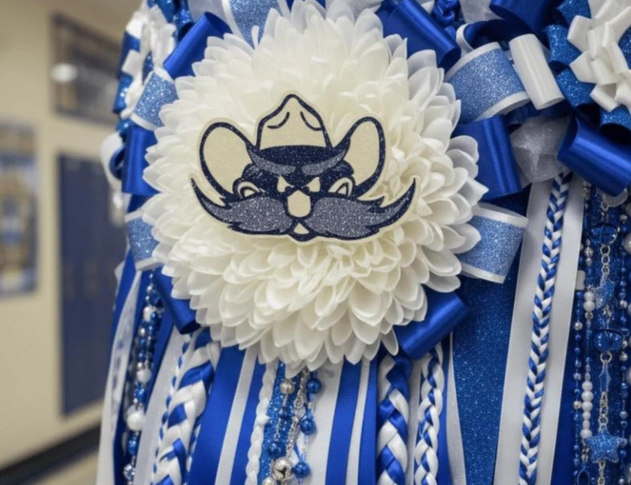 A homecoming cutout ribbon.